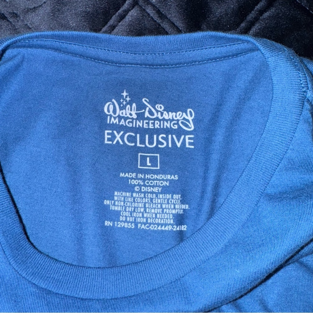 Walt Disney Imagineering Tshirt - Picture 4 of 5